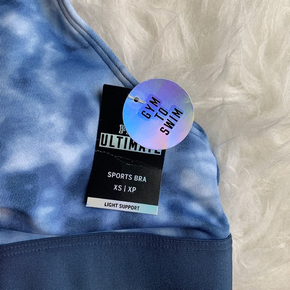 Pink Victoria’s Secret sports bra - Picture 3 of 4